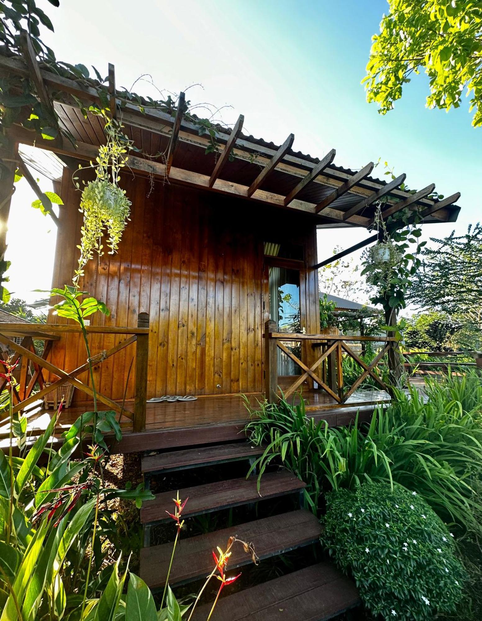 Dugiang Homestay Buôn Ma Thuột Zewnętrze zdjęcie